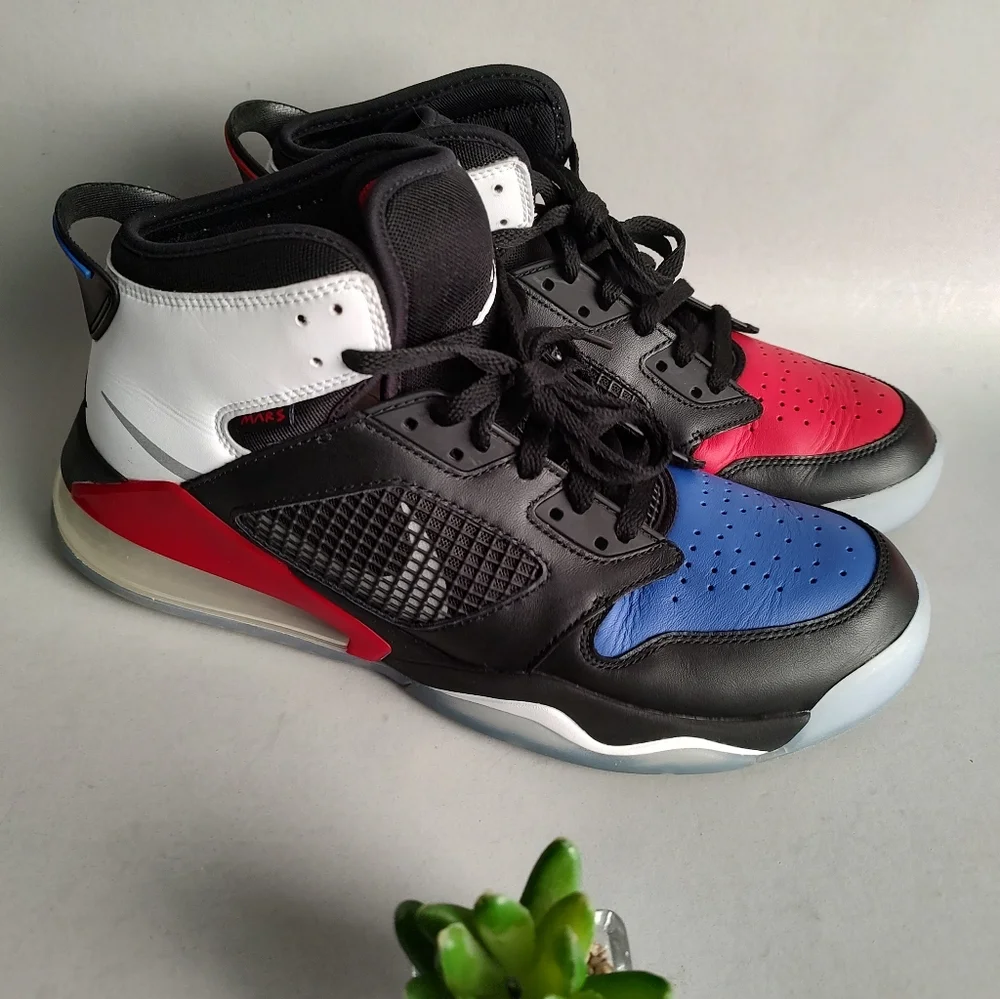 Jordan Mars 270 Top 3 Size 12  Rubber Black Red Blue White  Sneakers  Basketball